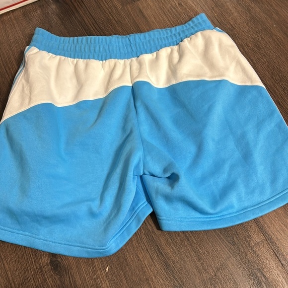 NWT! Adidas SST Fleece Shorts - Size Large - Picture 6 of 7